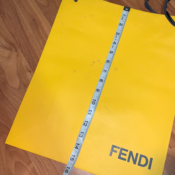 Fendi Shopping Bag - Picture 5 of 9